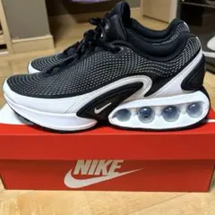 NIKE AIR MAX DNブラック ホワイト 28