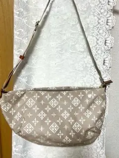 russet ラシット ボディバッグ