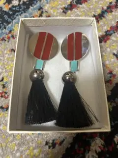 Item thumbnail for item 84a32033-0256-4c58-883f-6a34a1554694