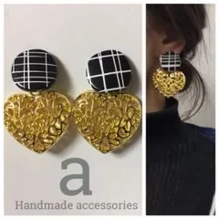 1192 2way☺︎レトロなチェック柄ピアス×大ぶりゴールドハート☺︎