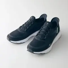 PUMA ソフトライド　イーズイン　スニーカー　24cm