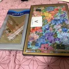 ヴァレンチノハンカチセットとオマケハンカチ