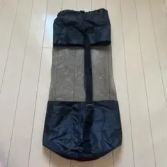 黒いメッシュマットケース