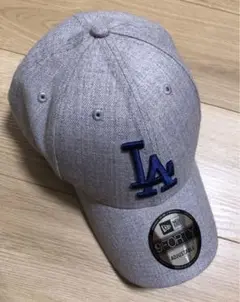 New Era 9FORTY LAキャップ グレー