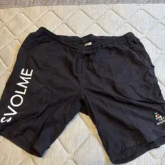svolme XL 黒 ショートパンツ