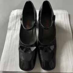 近日最終ミュウミュウ 黒パンプス36.5