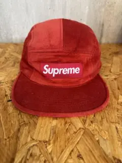 supremeキャップ　帽子　赤