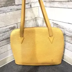 LOUIS VUITTON ルイヴィトン エピ リュサック トートバッグ 人気