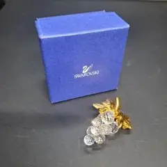 SWAROUSKI　スワロフスキー　葡萄型　ブドウ　ピンブローチ　アクセサリー