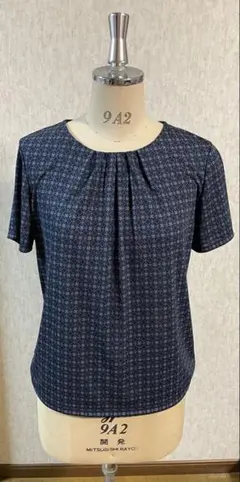 【最終価格】DAKS トップス　ネイビー　半袖　L