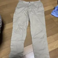 UNIQLO ベージュ ストレートパンツ S