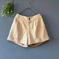 グローブ［S］薄手軽やか　美シルエット　速乾お手入れ簡単　フレアショートパンツ