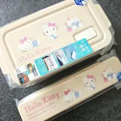 新品未使用　Hello Kitty ランチボックス &箸、スプーンセット