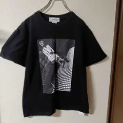 ライカを持つ女　ARTIMATION ブラック Tシャツ M