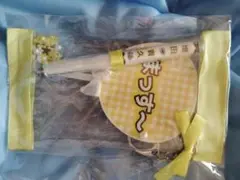 NEWS ミニうちわ ペンラのキーホルダー/黄色