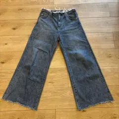 Item thumbnail for item 24072771-de10-48bc-806a-b459cae603a9