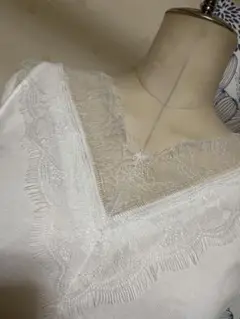 新品レース　カットソー