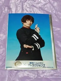 Item thumbnail for item d9d8a1e8-dd70-456e-bfae-74d89e77316a