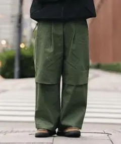 チノパンCotton Twill Knee Tuck Wide Trousers