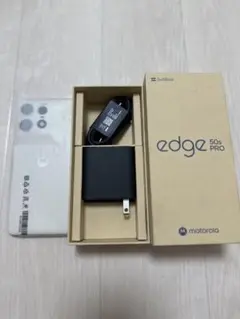 motorola edge 50s PRO 本体　バニラクリーム