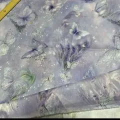 蝶柄コットン生地　パープル