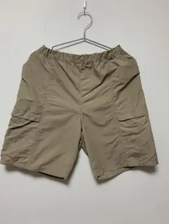 UNIQLOベージュ ギアショーツ 160 キッズサイズ