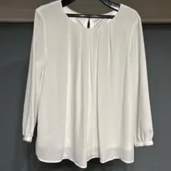 ホワイト 長袖ブラウス 美品