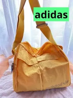 値下げ！未使用品　adidas スポーツバッグ　ショルダー イエロー　レア　昭和