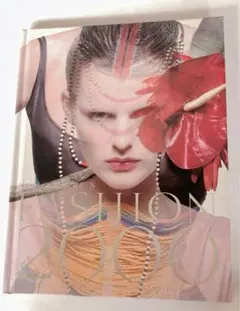 VISIONAIRE'S FASHION 2000 : イーブンガン ー希少
