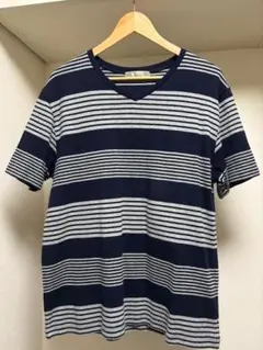【サイズXL】ナノユニバース ストライプ Vネック Tシャツ　紺
