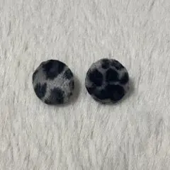 ヒョウ柄イヤリング