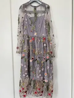 お値下げ中‼️花柄刺繍入りシースルーワンピース 結婚式 ワンピース