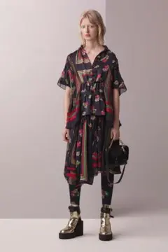 sacai 厚底 サンダル ウェッジソール メタリック ゴールド
