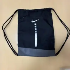 Nike ブラック ショルダーバッグ