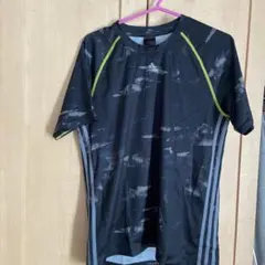 adidas グラフィックプリント Tシャツ Lサイズ
