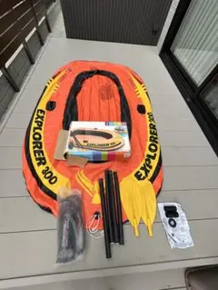 エクスプローラー300