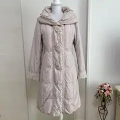 スーパービューティー フラワーレースビジューダウンコート 未使用に近い美品