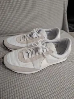 Nike DAYBREAK スニーカー ホワイト