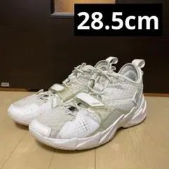 Item thumbnail for item 8582e61a-9ebb-4cff-a690-0692065f3574