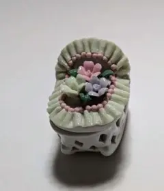 花盛の陶器製 ポプリポット