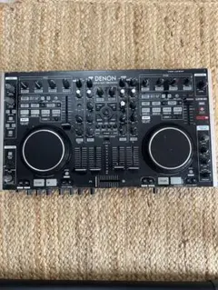 DENON DN-MC6000 DJコントローラー　(本体カバー、ケース付属) Denon DJ DN-MC6000 4-channel DJ Mixer and Controller