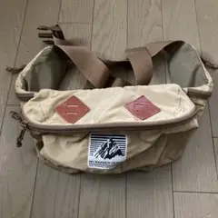 MT RAINIER DESIGN ボディバッグ ベージュ