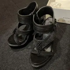 GIVENCHI 厚底サンダル36 新品未使用