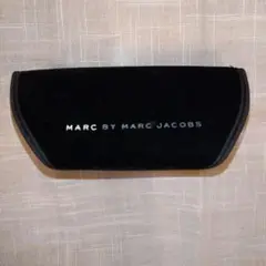 MARC BY MARC JACOBS サングラスケース