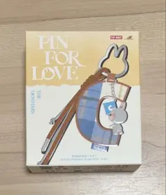 ラブブ PIN FOR LOVE イニシャル アルファベット