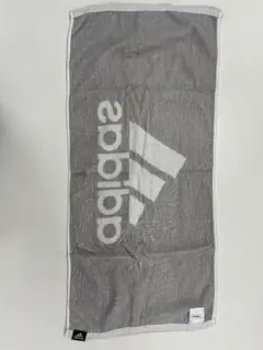 adidas ロゴタオル グレー ホワイト