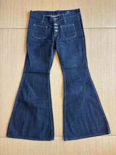 Item thumbnail for item bcc81876-3c61-4ab2-87ef-3fe69a81f611