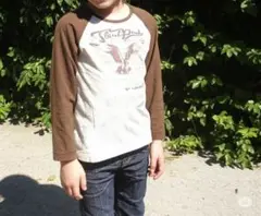 長袖Tシャツ　140cm　子ども服　小学生