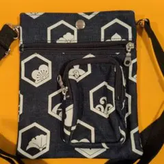 Item thumbnail for item aace513c-0f5c-4954-919e-7c9709d1088f