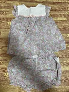 【値下げ】BeBe 花柄セットアップ F70-90